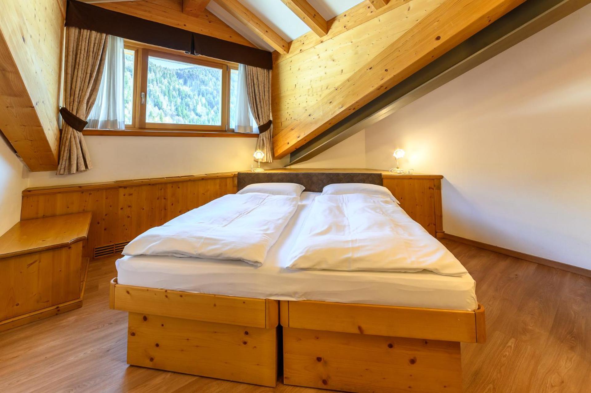 Hotel Crozzon Мадонна-ді-Кампільйо Екстер'єр фото
