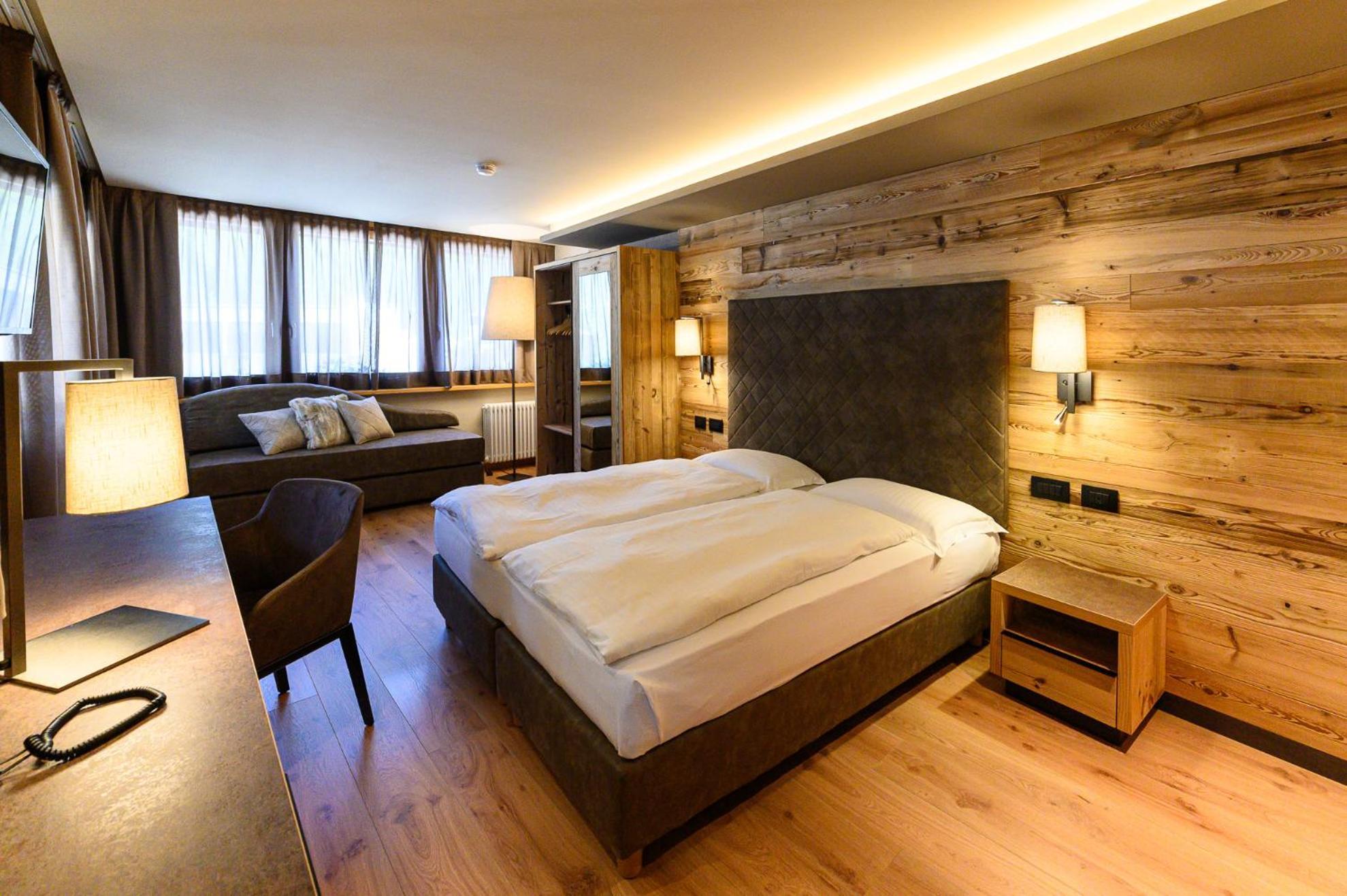 Hotel Crozzon Мадонна-ді-Кампільйо Екстер'єр фото